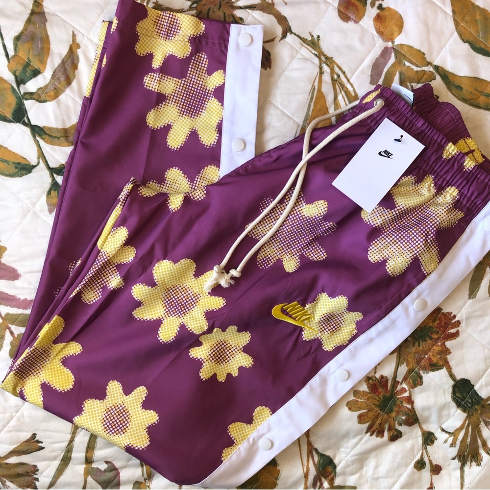 Nike Windbreaker Pants